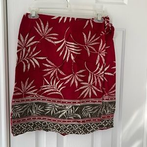 Tropical themed wrap skirt Lin red, cream and brown